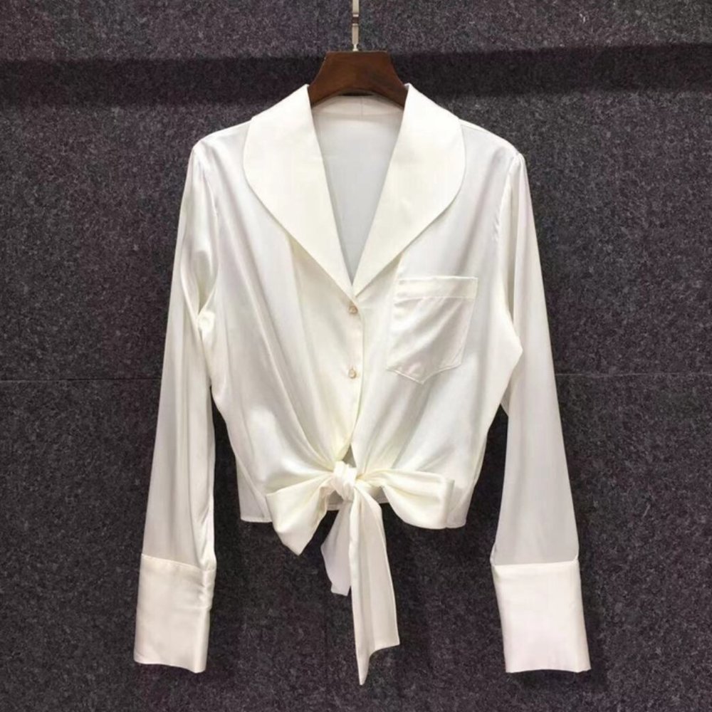 Single-breasted long-sleeved shirts